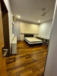 Townhouse Apartments (D9), Apartment #512564361